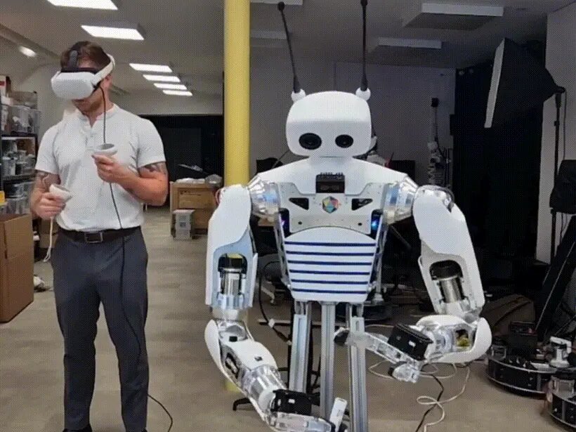Pollen Robotics Reachy 2