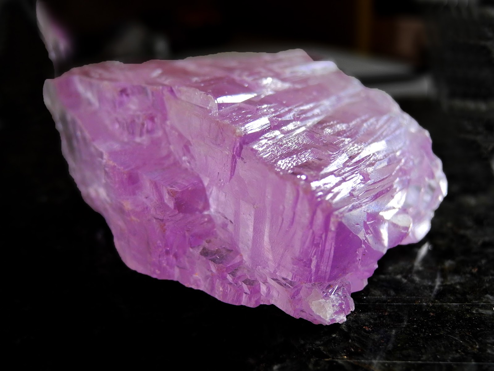 Kunzite Gemstones