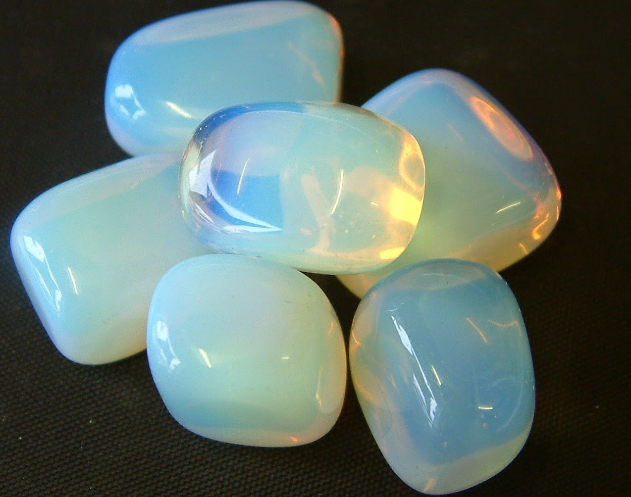 Moonstone birthstone for June