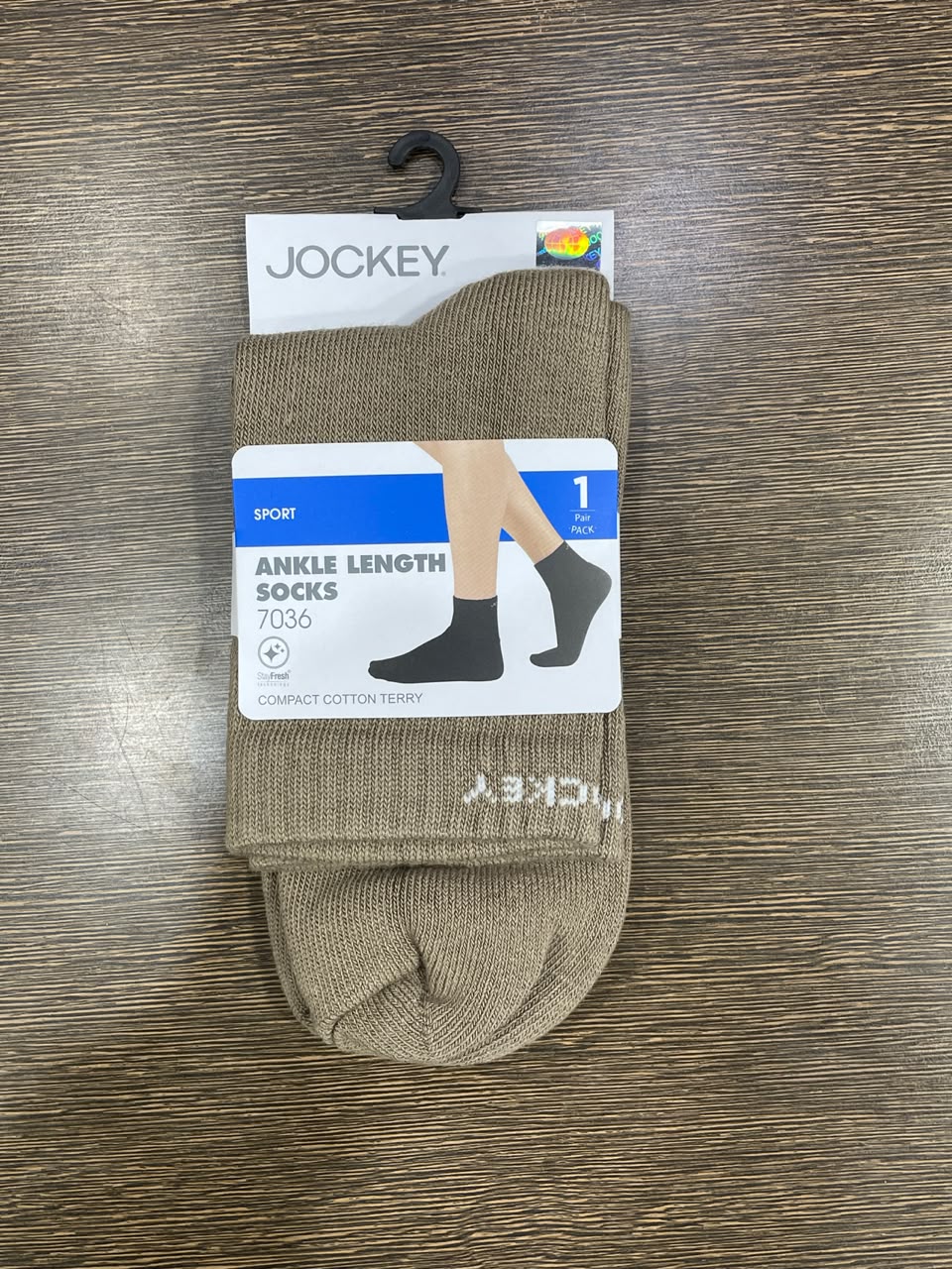 Jockey Angle Length Beige Socks