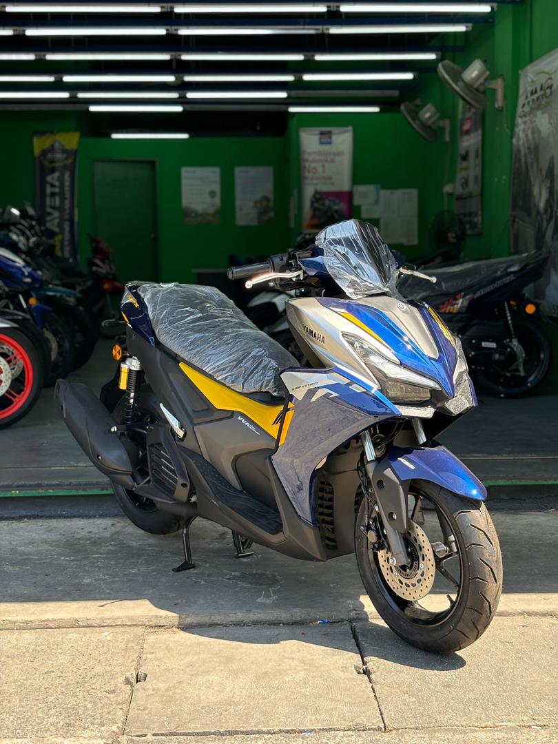 YAMAHA NVX ABS V3