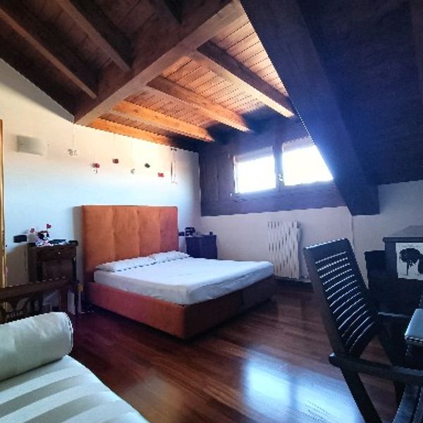  DISPONIBILE 1 agosto 2026 CAMERA MATRIMONIALE per studenti- ZONA FIERA/ARCELLA a Padova