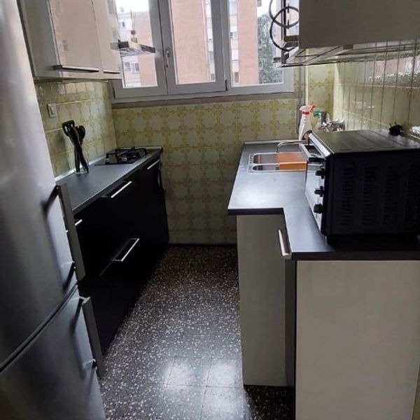 ! DA LUGLIO ! STANZA IN DOPPIA PER RAGAZZA A PRATO DELLA VALLE  a Prato foto 4