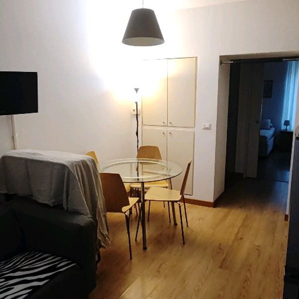 Posto letto in stanza doppia condivisa per studente a Milano
