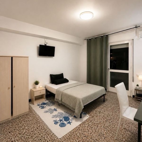 Private room in mestre only short period with AC and private shower and bathroom and balcony a Venezia foto 5