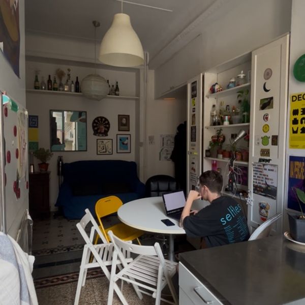 cerchiamo due coinquilini per un anno e uno per 6 mesi  a Milano
