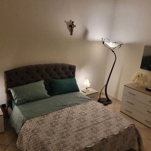 affitto 2 camere matrimoniali uso singolo euro 280 via gidiuli Lecce a Lecce