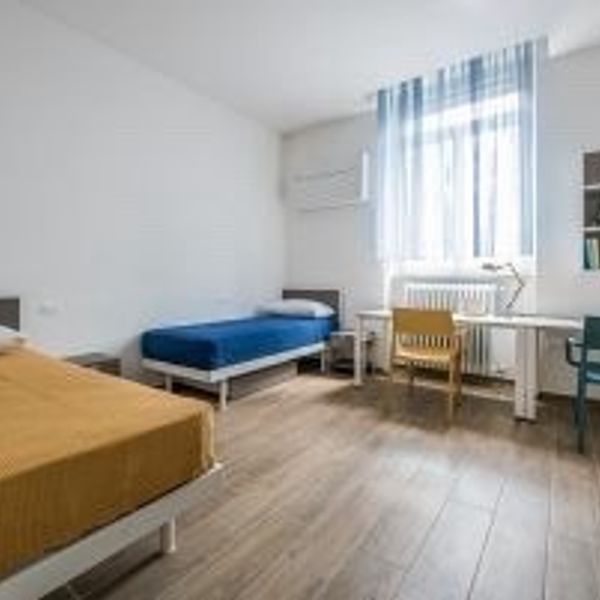 2 POSTI IN DOPPIA CON BAGNO IN CAMERA tutto incluso STUDENTESSE a Milano