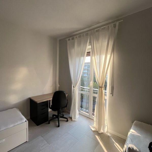 🏠 CAMERA SINGOLA O POSTO LETTO IN DOPPIA – STUDENTI/STUDENTESSE a Sesto San Giovanni foto 2