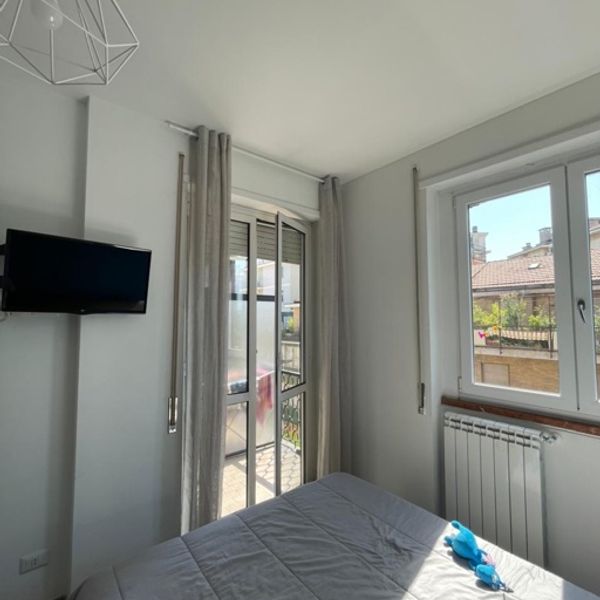 STANZA SINGOLA CON BAGNO E BALCONE PRIVATI - Zona Nolo  a Milano foto 3