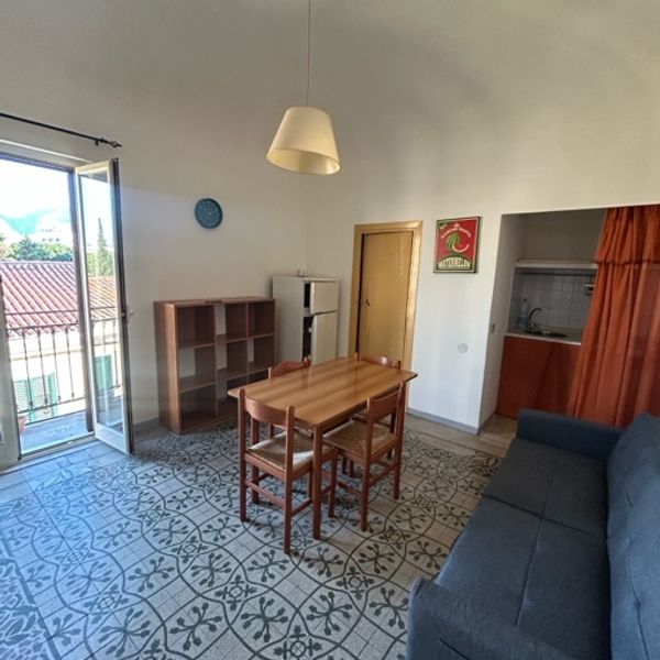 Bilocale arredato vicino Università e Policlinico a Palermo foto 5