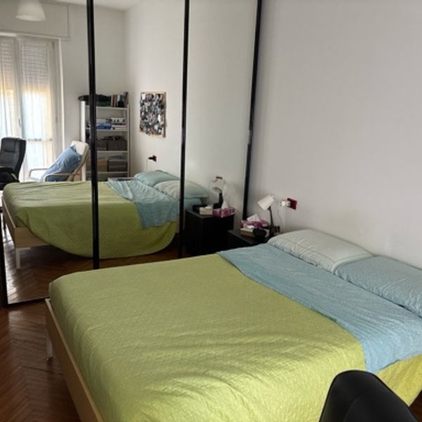 Camera singola con balcone in appartamento da due persone - Argonne, Città Studi a Milano foto 2