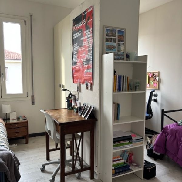 OFFRO POSTO LETTO IN STANZA DOPPIA PER RAGAZZA💓🌿 a Padova foto 2