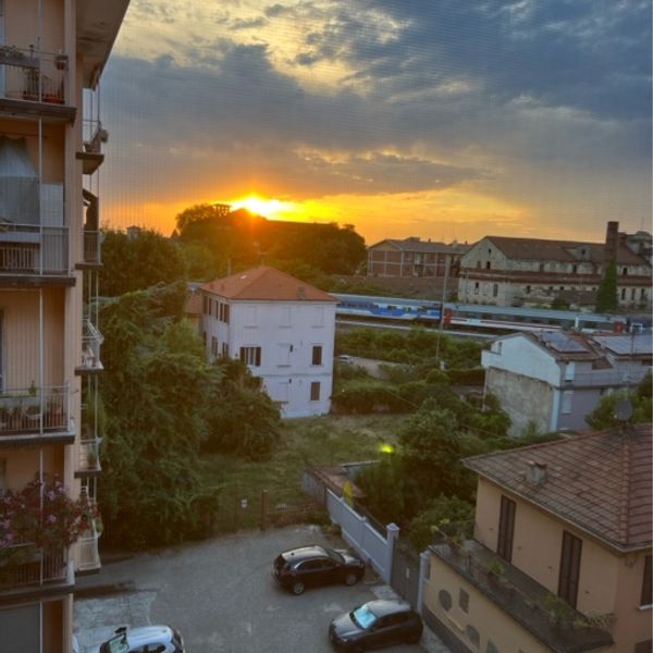 Disponibile stanza vicinissima alla stazione  a Pavia foto 4