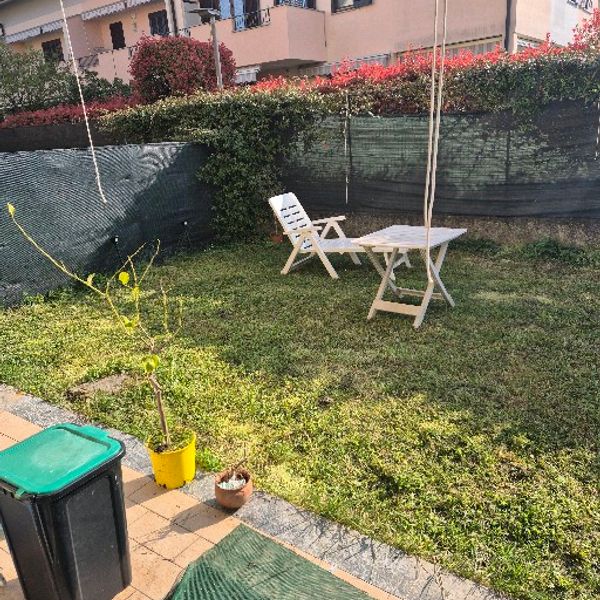 stanza singola per studenti universitari a 20 minuti da Milano in tren a Carnate foto 4
