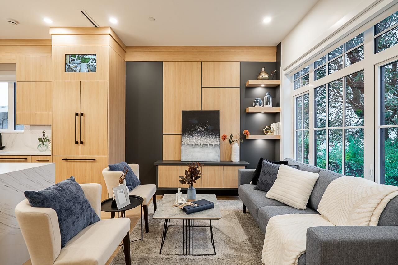 Featured image of 2329 E 49th Avenue in Vancouver