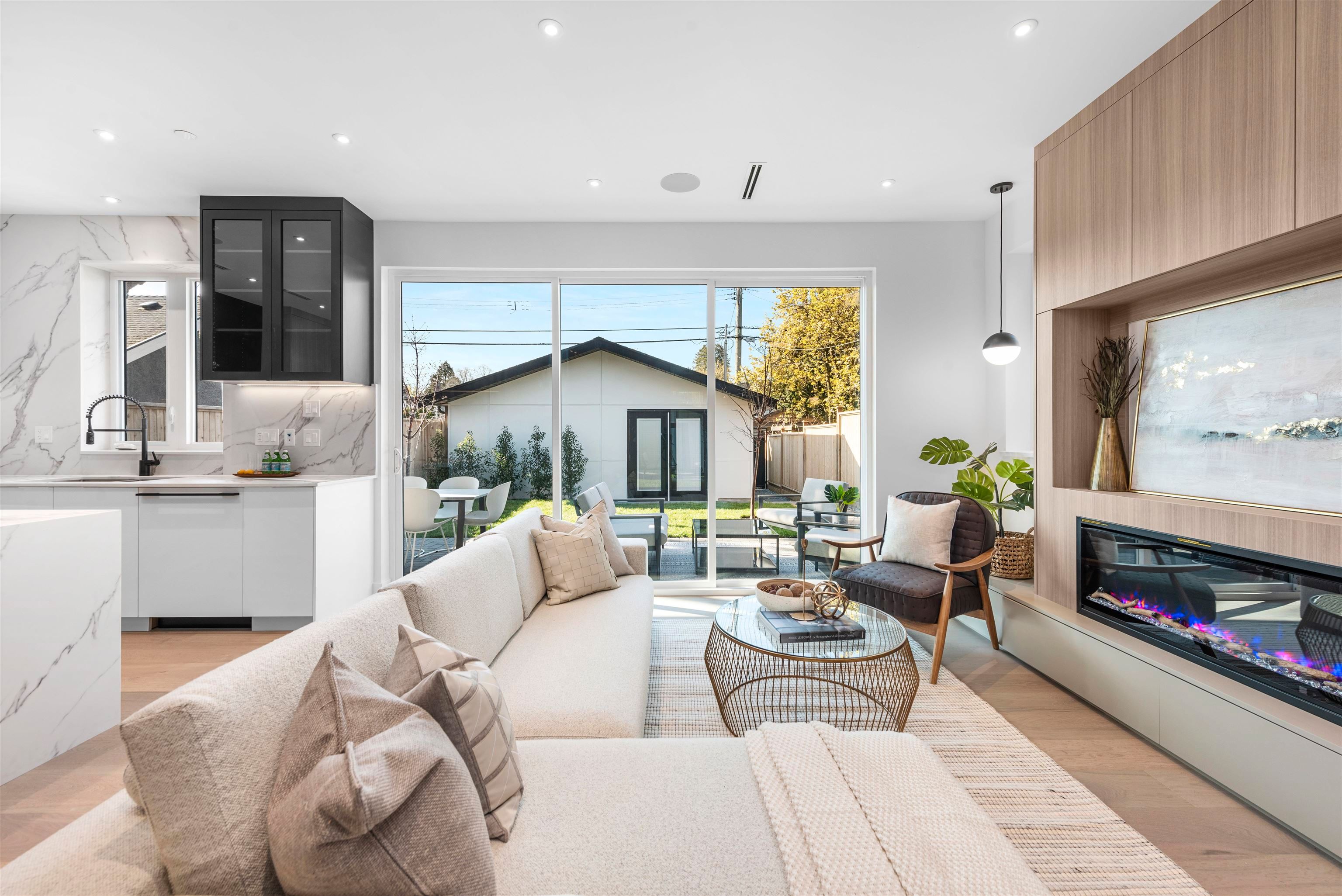 Featured image of 310 E 43RD Avenue in Vancouver