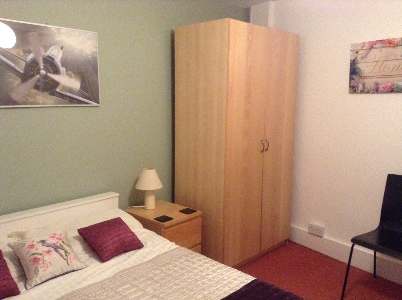 Photo 1 of Sackville Street Room Description Sackville Street, Reading RG1 1NT, UK