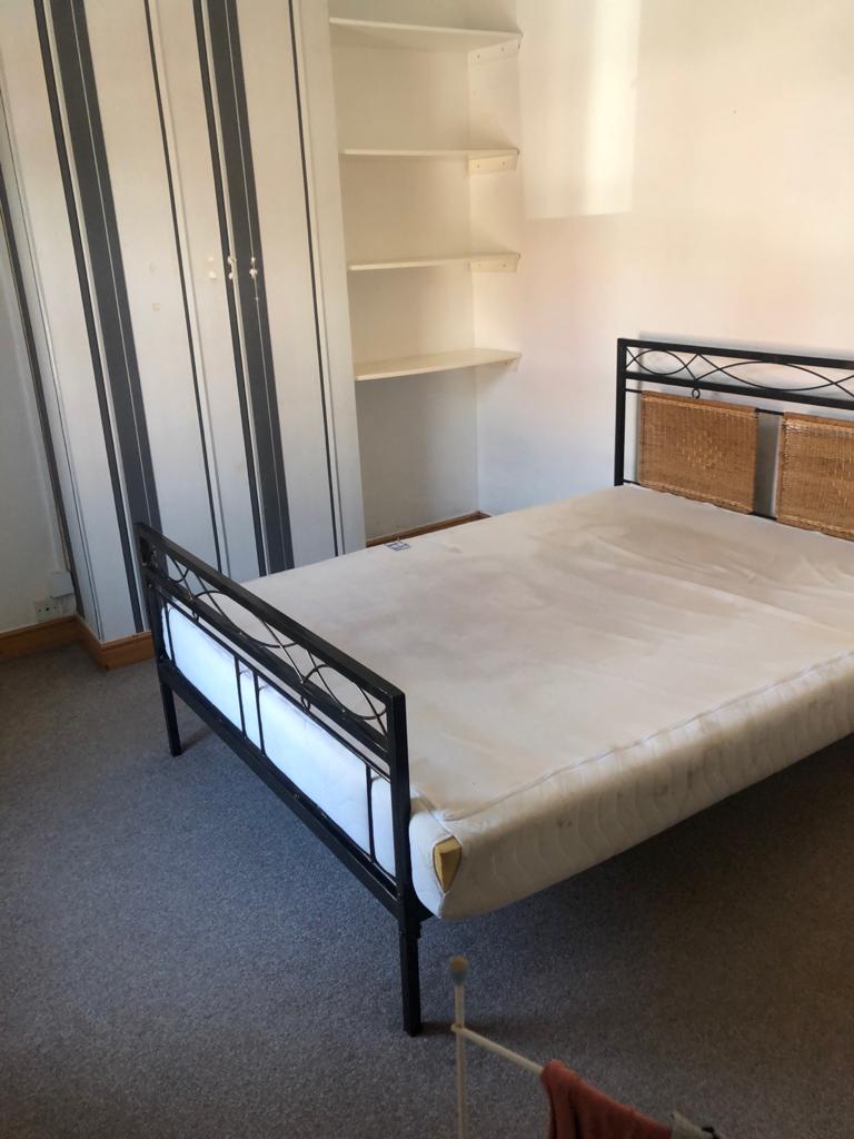 Photo 1 of Double Room In Central Location Room Description Northcote Street, Semilong, Northampton NN2 6BE, UK