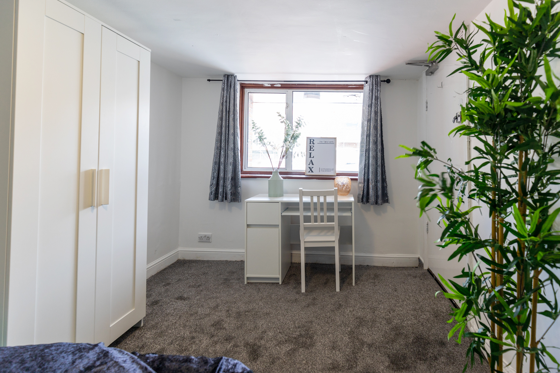 Photo 2 of Double Rooms NW8 AreaRoom DescriptionCavendish Avenue, London NW8 9JD, UK