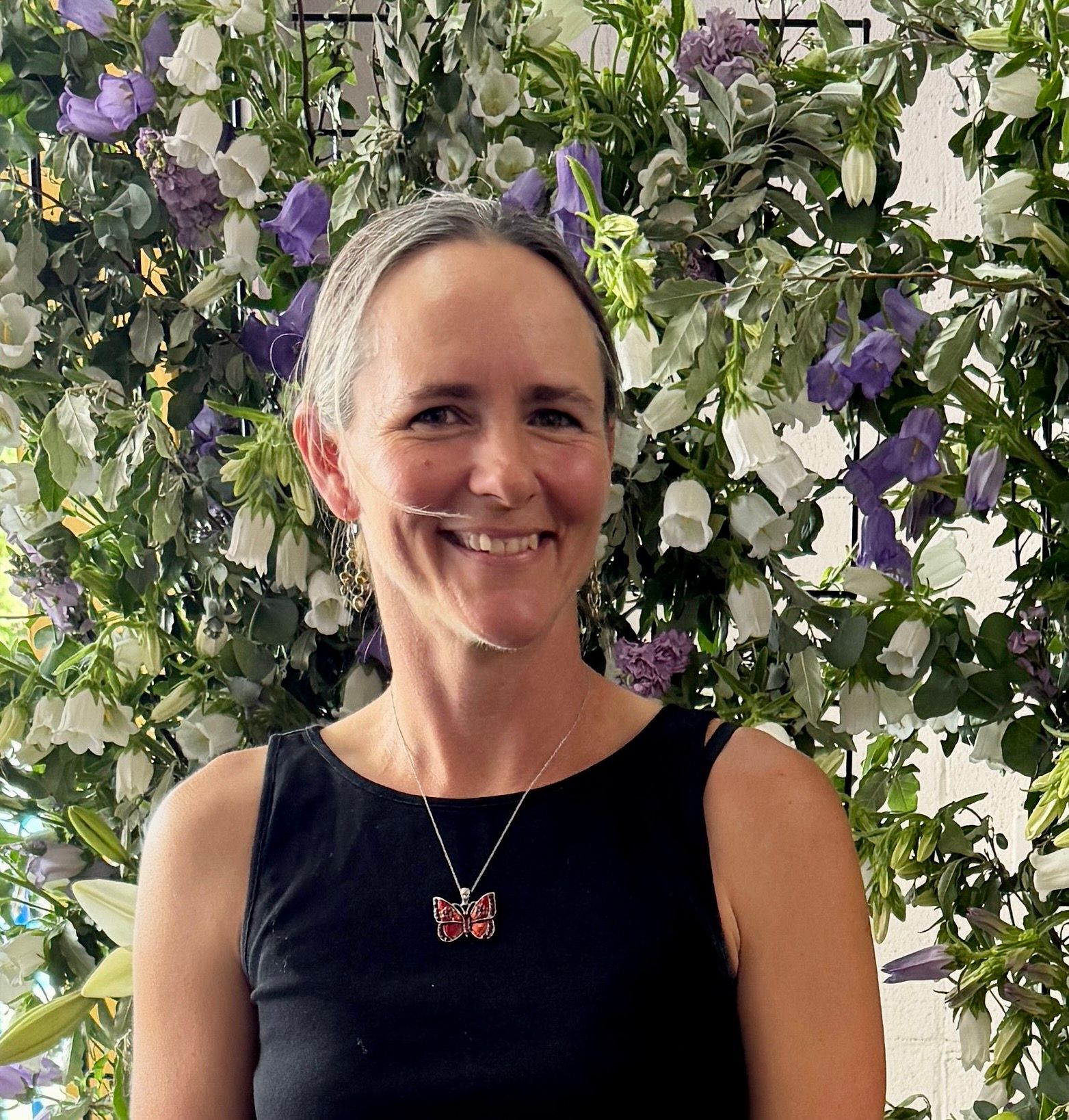 Edges Wild Farm Logo