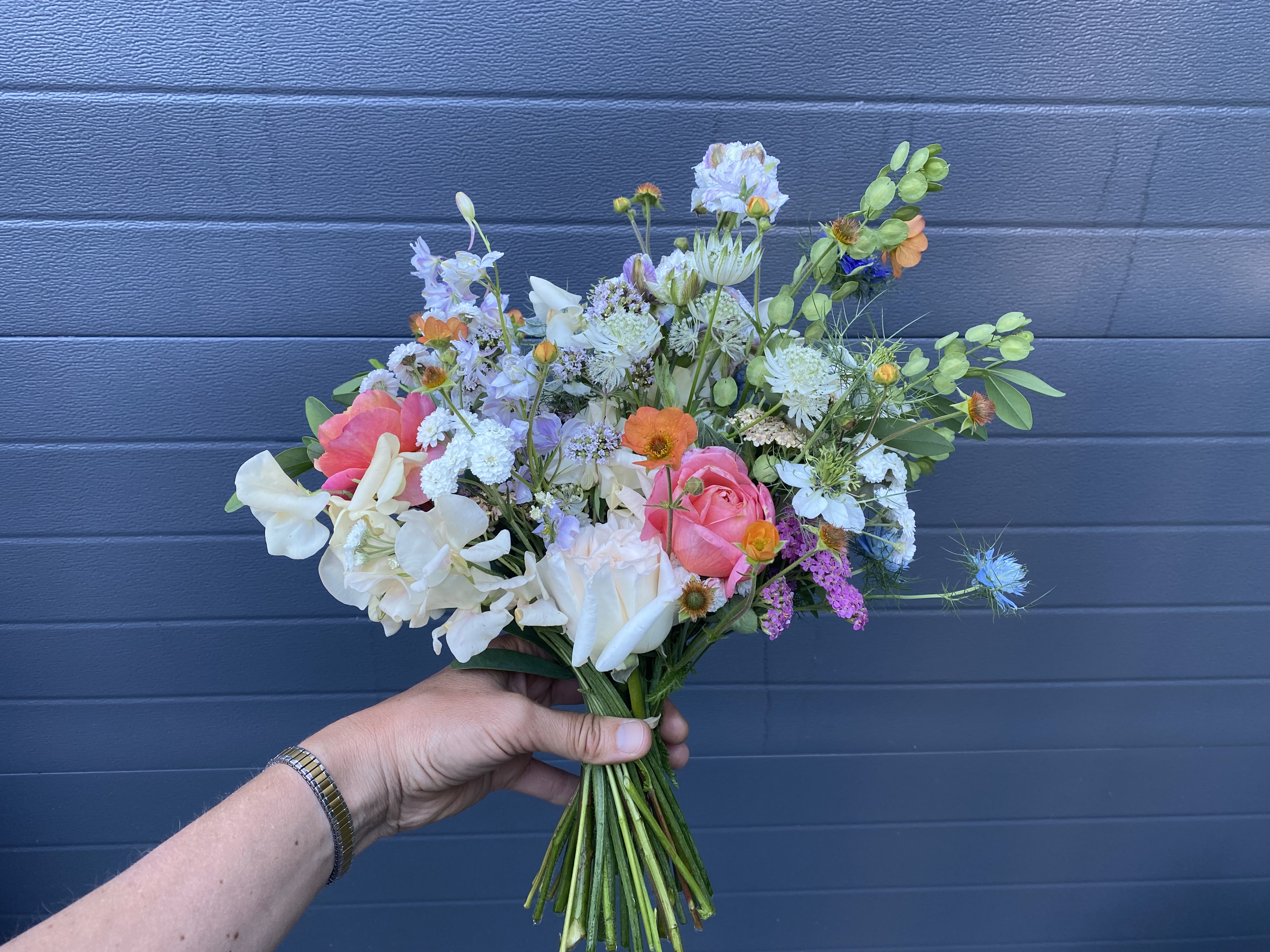 grower's choice seasonal posy