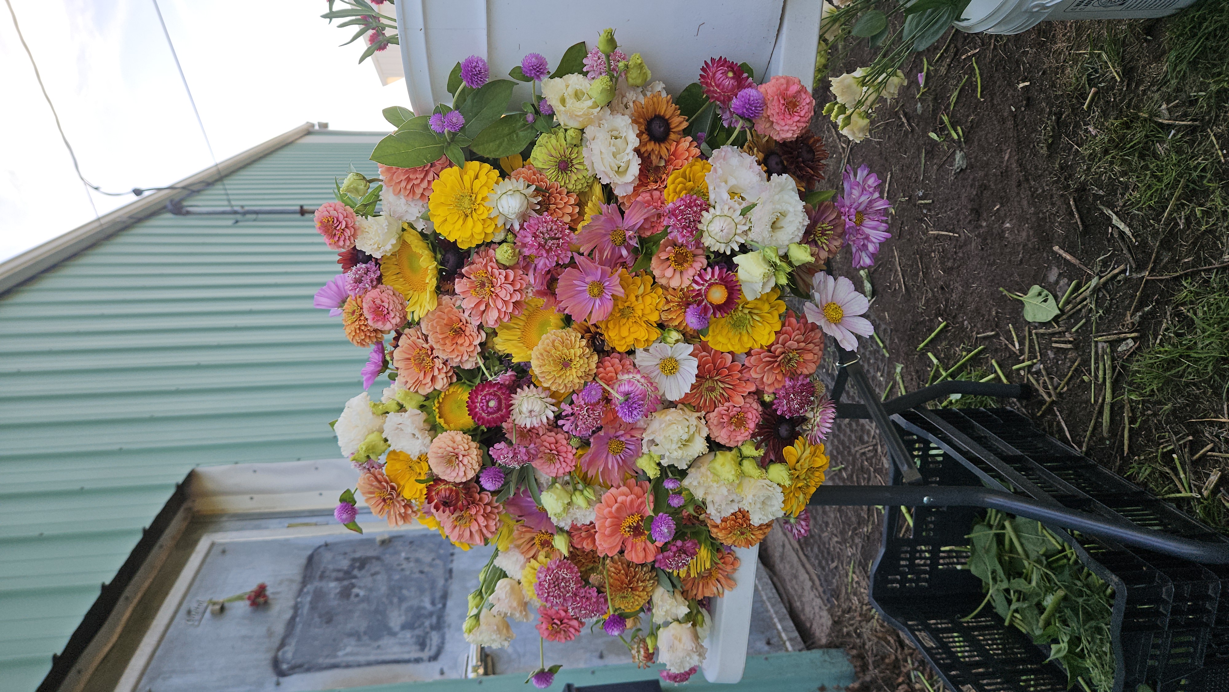Seasonal Grab-n-go bouquets
