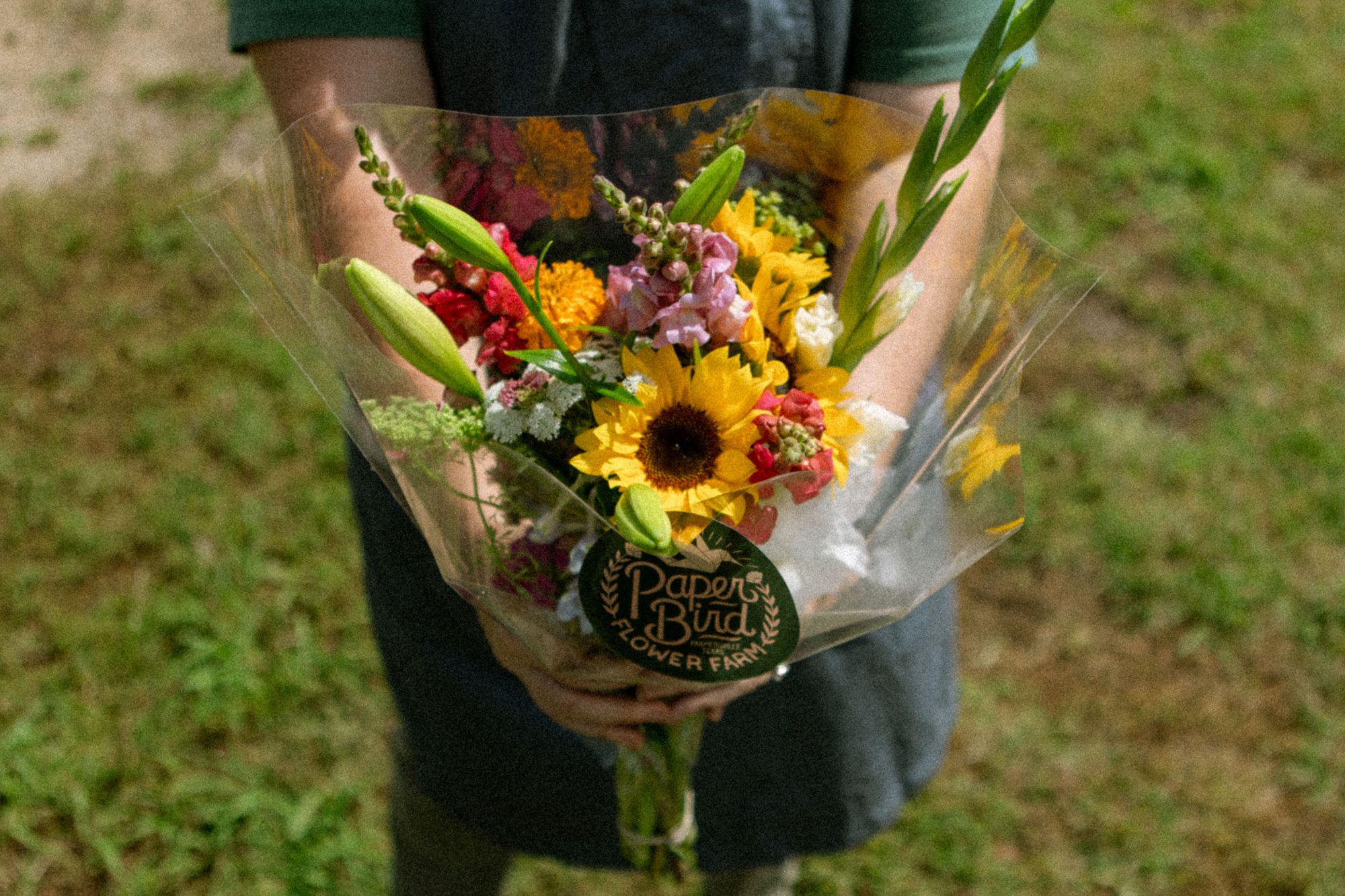 Standard mixed bouquet - 14" sleeve