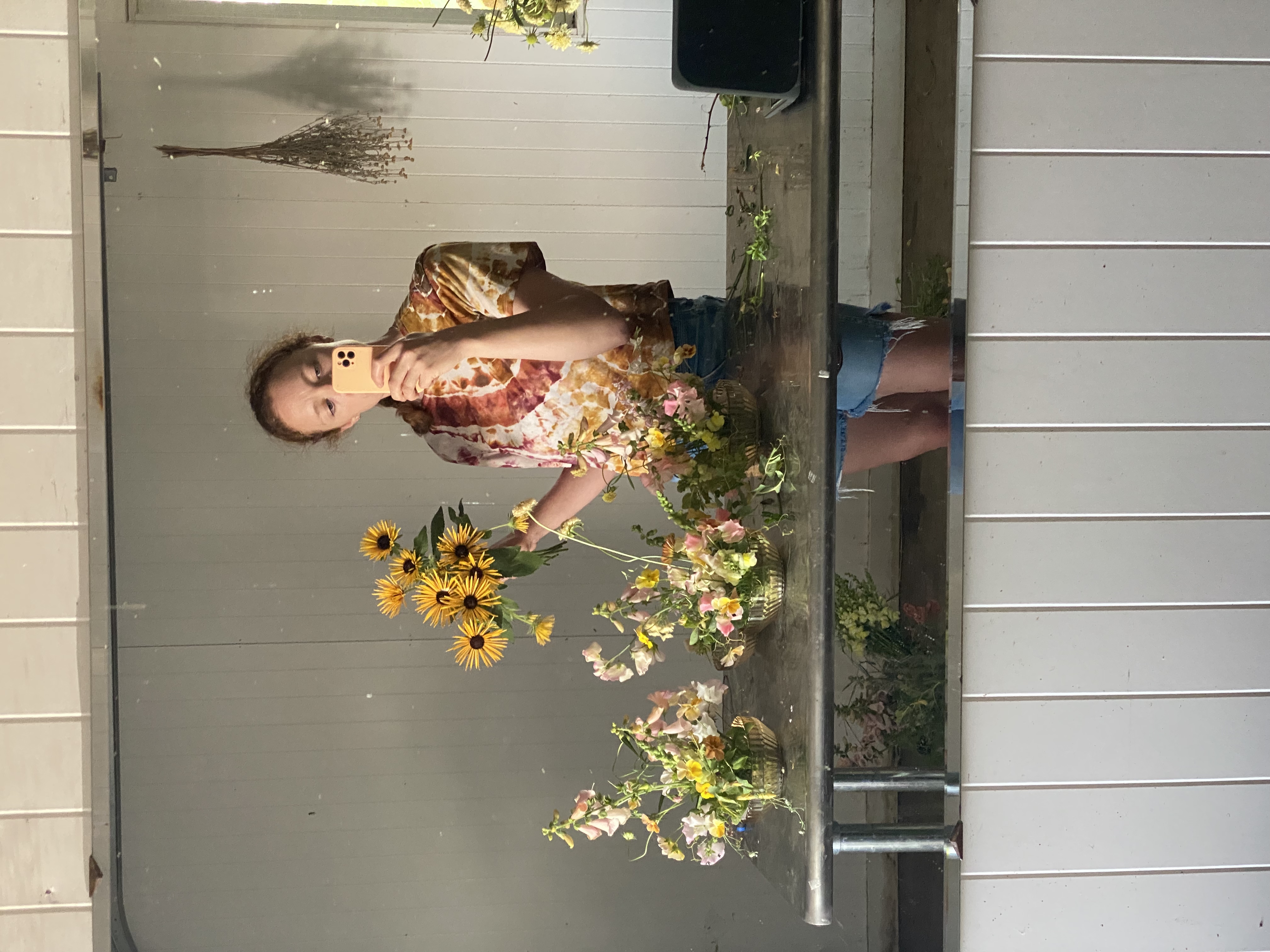 Clovergold Flower Farm Logo