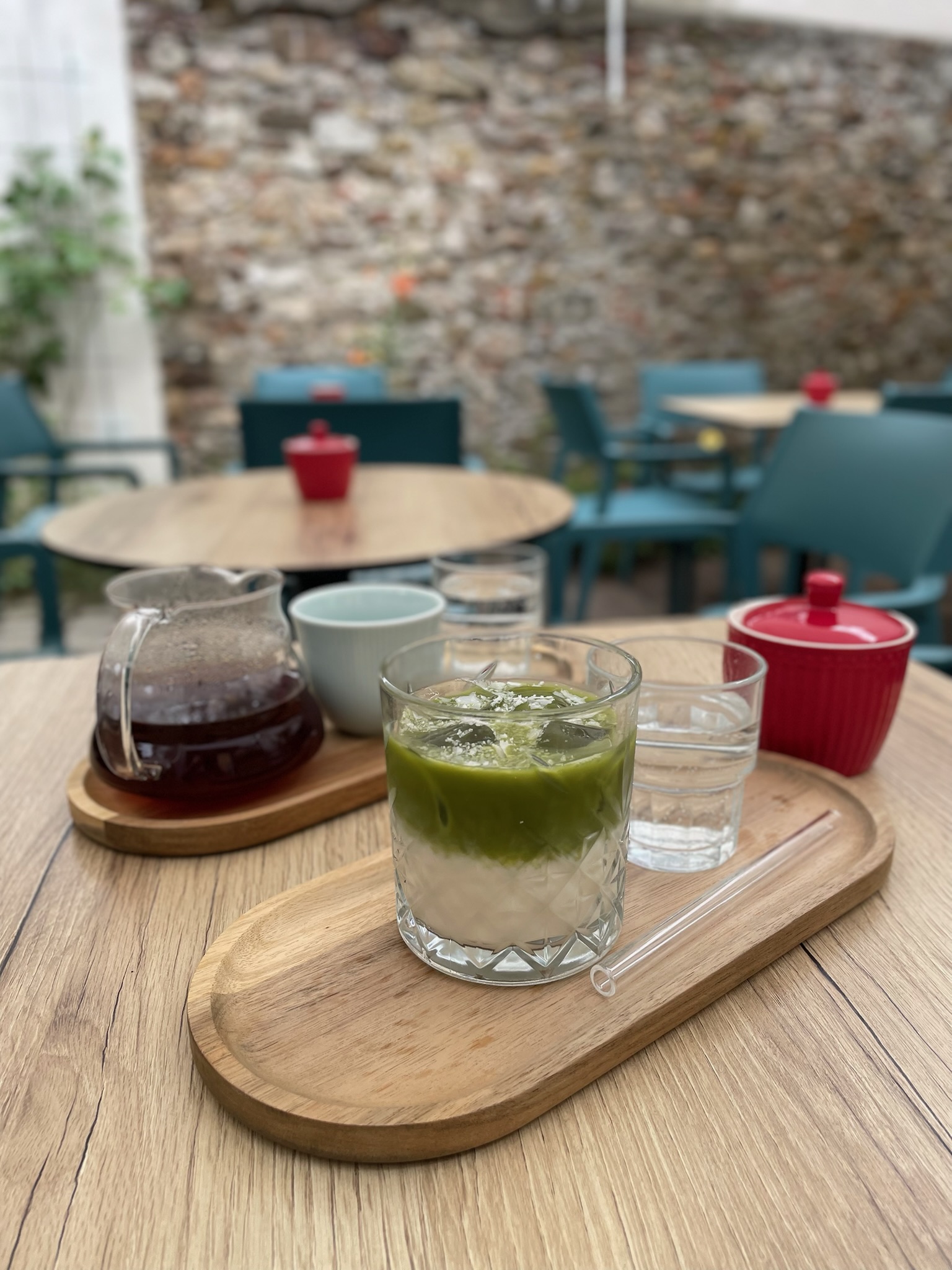 Mezi dvorky (Beroun)