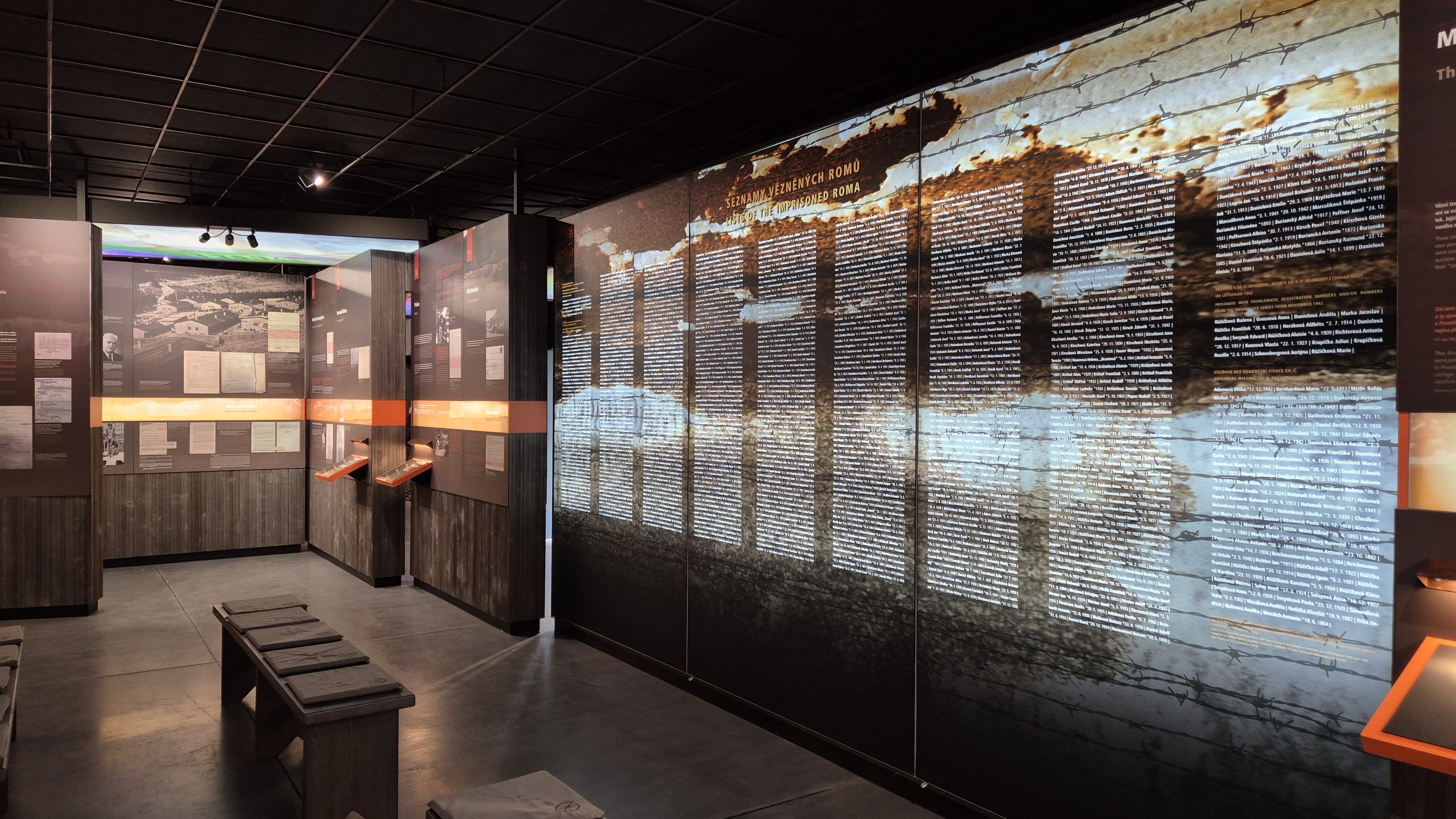 Památník holokaustu Romů a Sintů