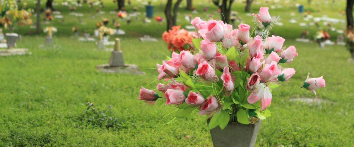 Arreglos florales para condolencias y defunciones
