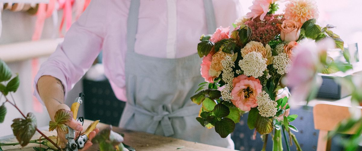 Cómo Elegir el Arreglo Floral Perfecto para Cada Ocasión Cómo Elegir el Arreglo Floral Perfecto para Cada Ocasión