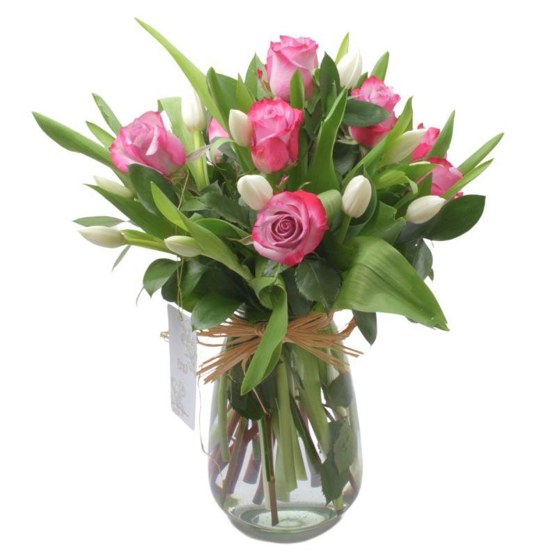 Elena Lila Blanco - Florero con rosas lila y tulipanes blanco Elena Lila Blanco - Florero con rosas lila y tulipanes blanco