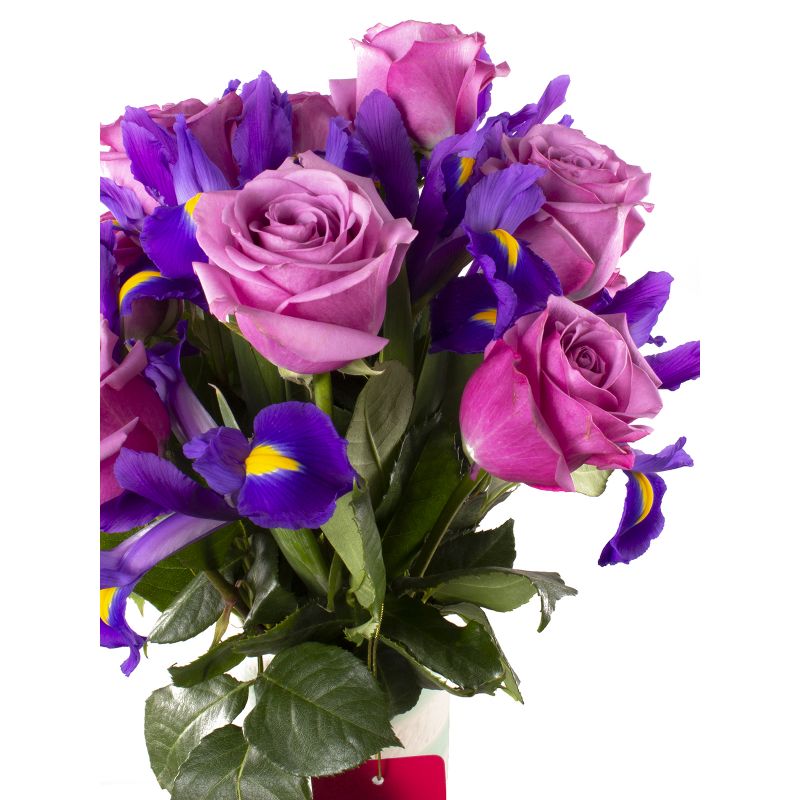 Foto 4 Arreglo Iris moradas y Rosas Lilas - Flores a domicilio Foto 4 Arreglo Iris moradas y Rosas Lilas - Flores a domicilio