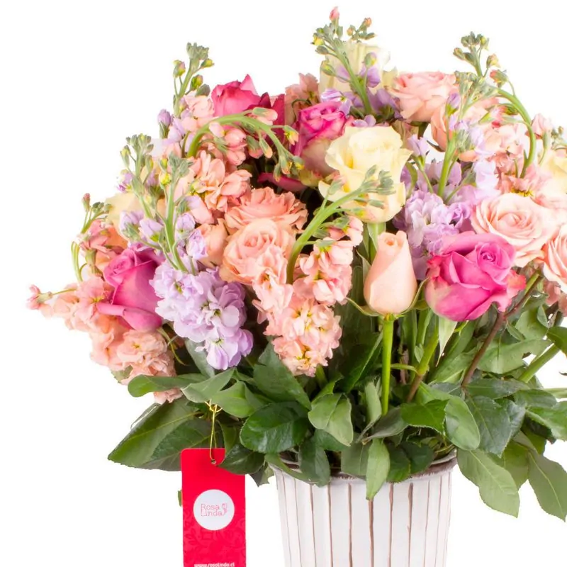 Foto 4 Amelie - Arreglo floral con alelíes y rosas en tonos pasteles