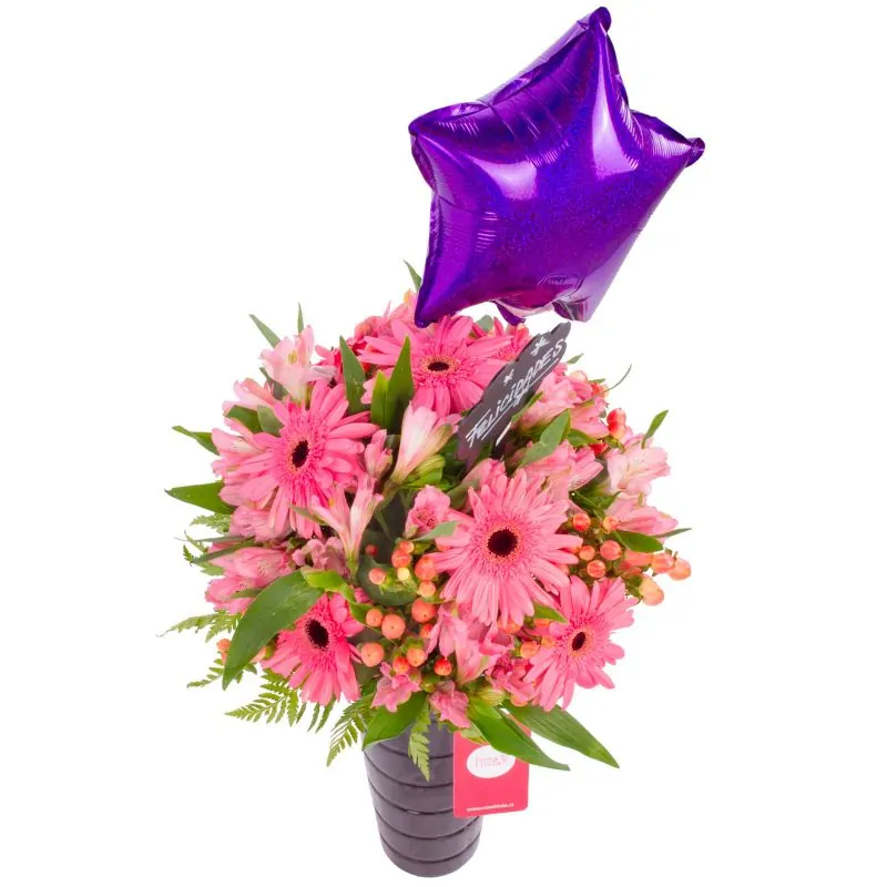Foto 3 Felicidades Rosado - Arreglo floral de celebración con globo, gerberas, astromelias e hypericum rosado