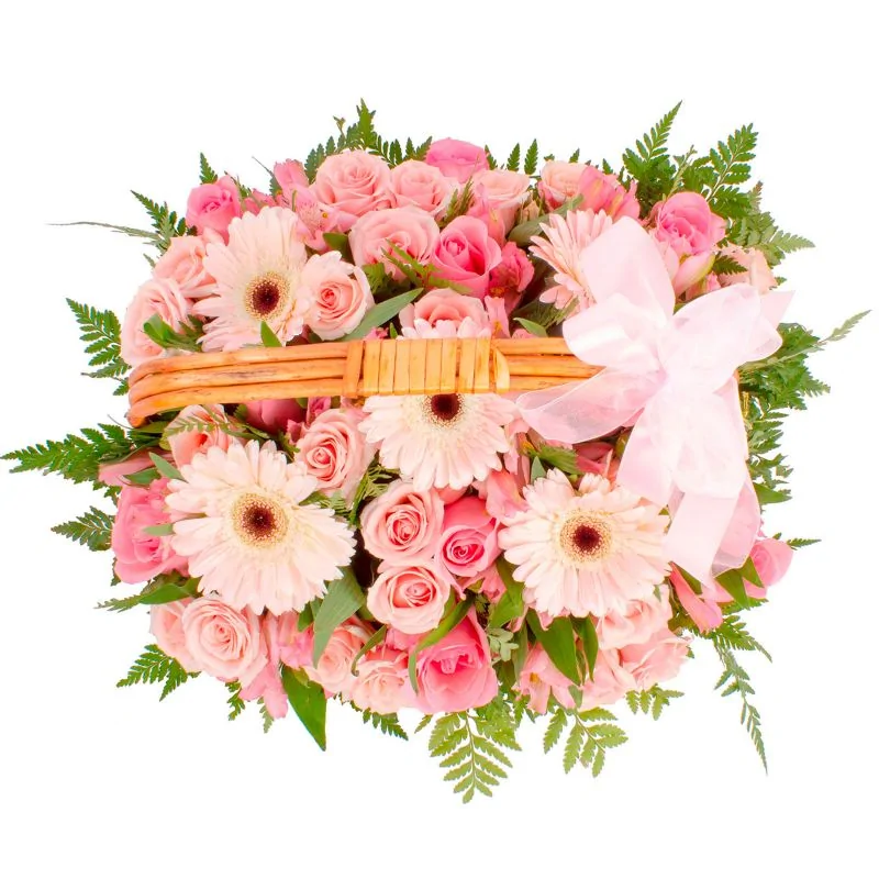Foto 3 Constanza Rosado - Arreglo floral en canasto con gerberas, rosas, minirosas y astromelias rosadas