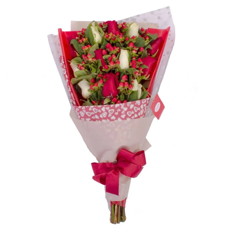 Foto 3 Ramo de Rosas - Ramo extendido con mix de 12 rosas blancas y rojas e hypericum