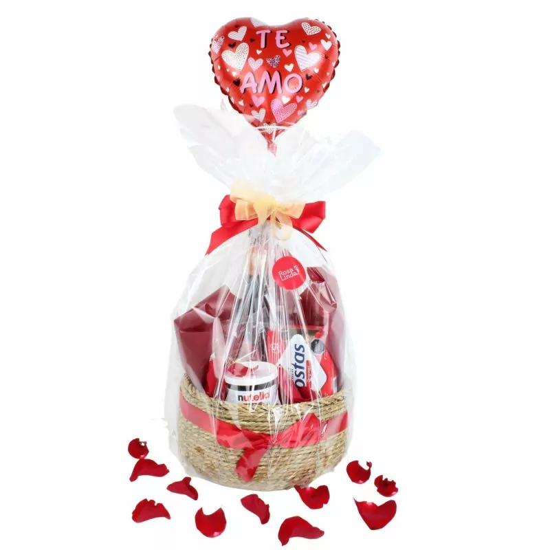 Foto 3 Canasto de amor - Set de regalo en canasto con espumante, copas, picoteo y pétalos de rosa