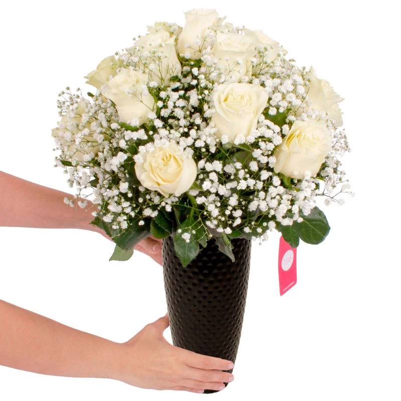 Foto 2 María Rosas Blanco en cerámica - Arreglo floral con 18 rosas blancas y gypsophila