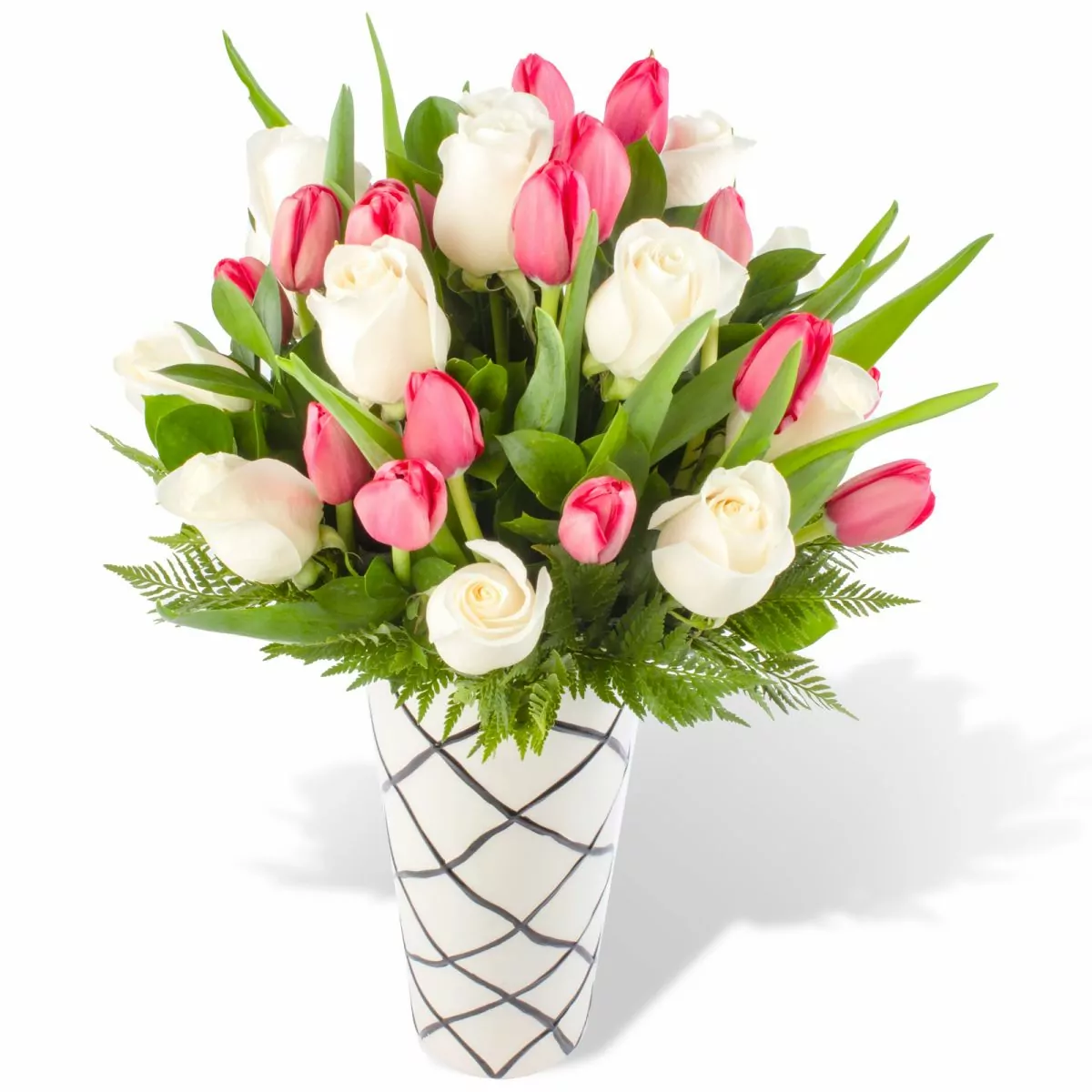 Foto principal Isidora Fucsia y Blanco - Arreglo floral con tulipanes fucsia y rosas blancas