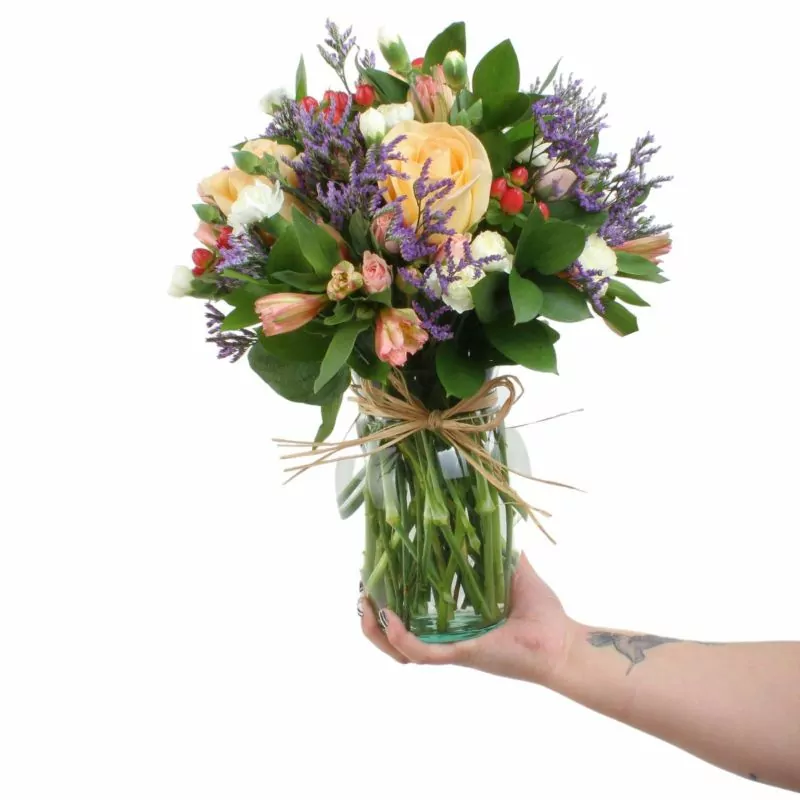 Foto 2 Belleza Tenue - Florero transparente con rosas damasco, miniclaveles, lisianthus y limonium