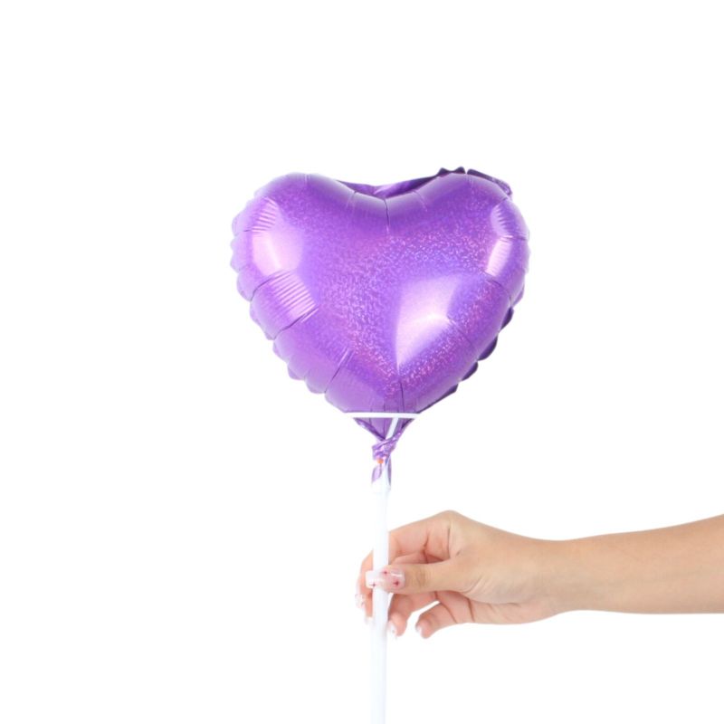 Foto con persona Globo Corazón morado shape 22cm - Flores a domicilio Foto con persona Globo Corazón morado shape 22cm - Flores a domicilio