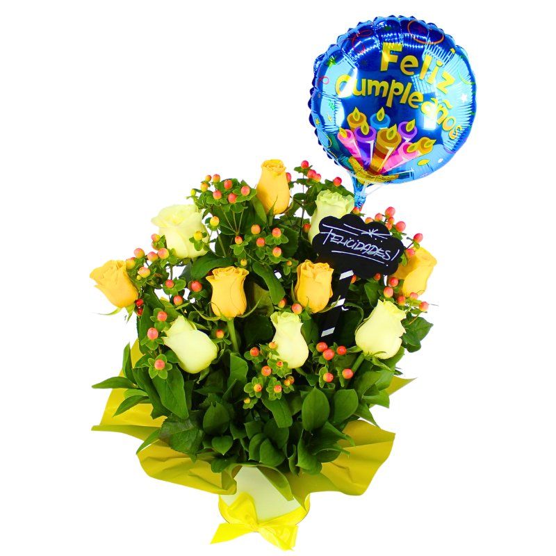 Fiesta de Rosas blanco y amarillo - arreglo con rosas, hypericum y globo feliz cumpleaños Fiesta de Rosas blanco y amarillo - arreglo con rosas, hypericum y globo feliz cumpleaños