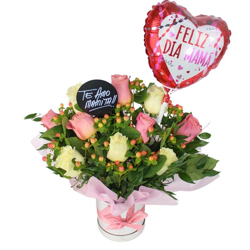 Dulce Madre Blanco Rosado - Arreglo floral con rosas, hypericum y globo Feliz Día mamá Dulce Madre Blanco Rosado - Arreglo floral con rosas, hypericum y globo Feliz Día mamá