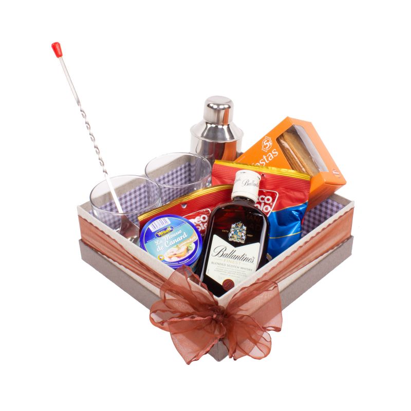 Flores a domicilio - Set de regalo Whisky Ballantines y snack Flores a domicilio - Set de regalo Whisky Ballantines y snack
