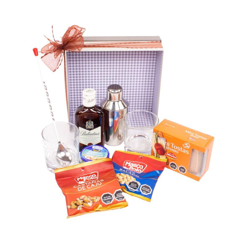 Foto 3 Set de regalo Whisky Ballantines y snack - Flores a domicilio Foto 3 Set de regalo Whisky Ballantines y snack - Flores a domicilio