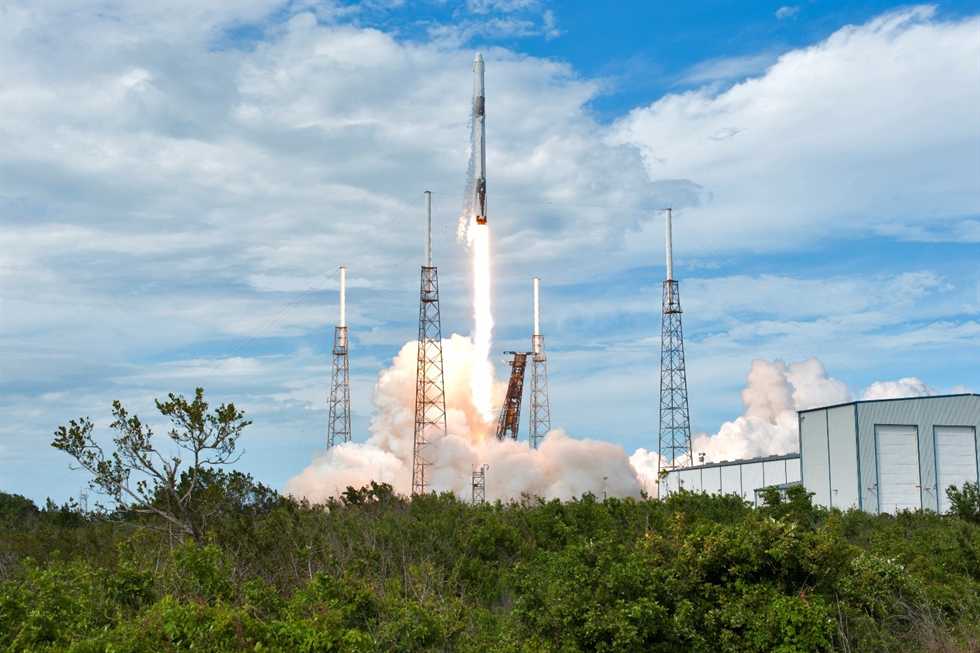A SpaceX Falcon 9 rocket soars after lifting off from Space Launch Complex 40 at Cape Canaveral Air Force Station in Florida April 2, 2018, carrying the SpaceX Dragon resupply spacecraft. On its 14th commercial resupply services mission for NASA, Dragon will deliver supplies, equipment and new science experiments for technology research to the space station.