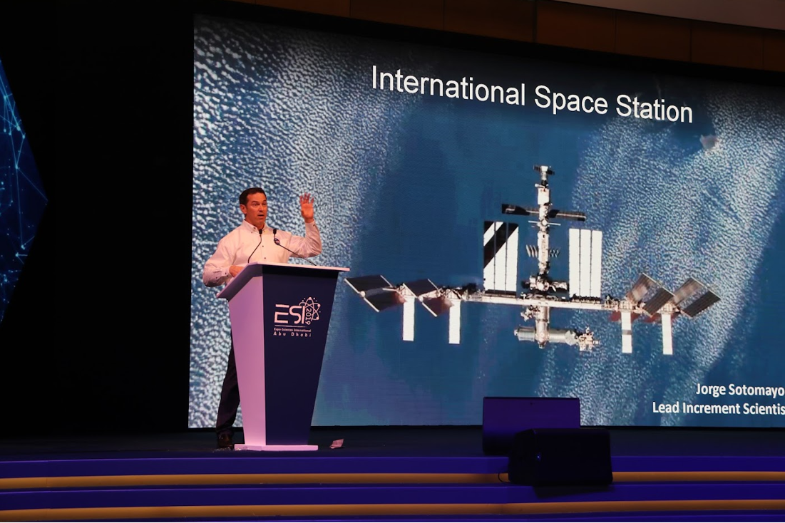 Sotomayor provided closing remarks at MILSET’s Expo Sciences 2019 in Abu Dhabi, United Arab Emirates. He highlighted station research and NASA’s exploration objectives to more than 2,000 middle and high school students and educators from 50 countries worldwide. Image courtesy of Jorge Sotomayor.